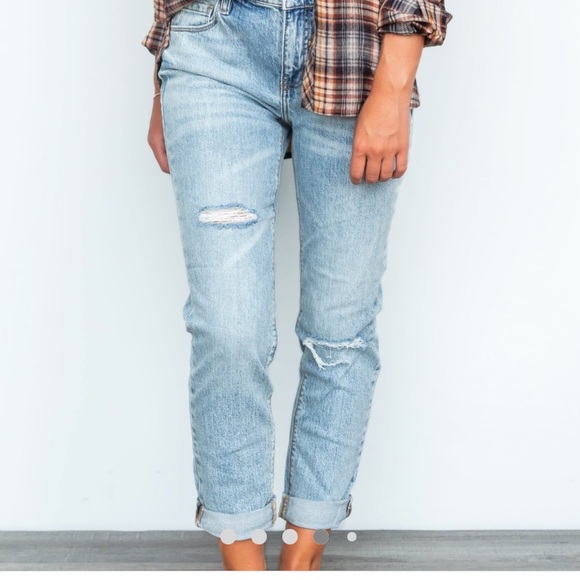 ⭐️NEW⭐️Girlfriend jeans - Picture 3 of 4